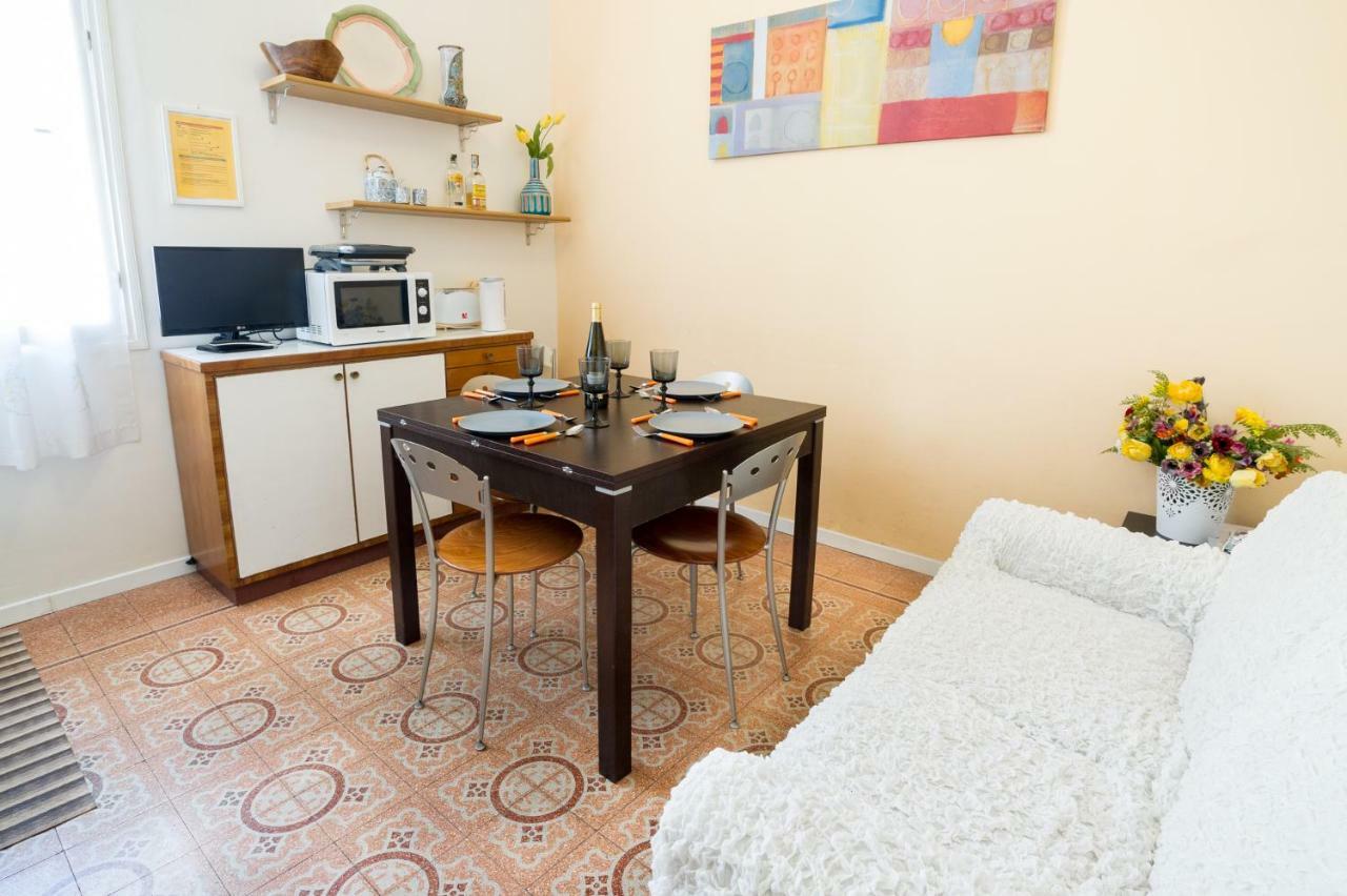 Apartment In The Heart Of San Remo Buitenkant foto